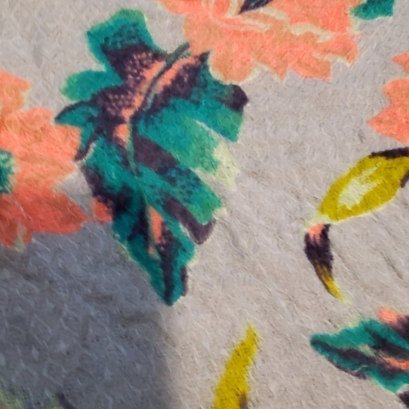 Floral Scarf - Picture 12 of 12